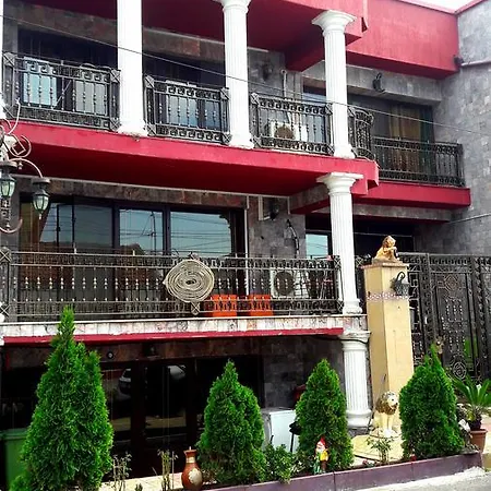 La Vila Sofia 招待所